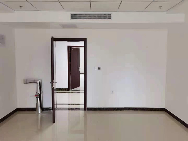 水系統(tǒng)風(fēng)冷模塊機組